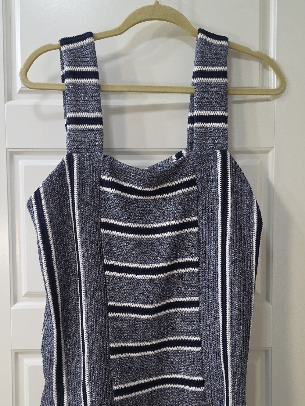NWT Vince Camuto Striped Knit Tank Top Navy White - Large